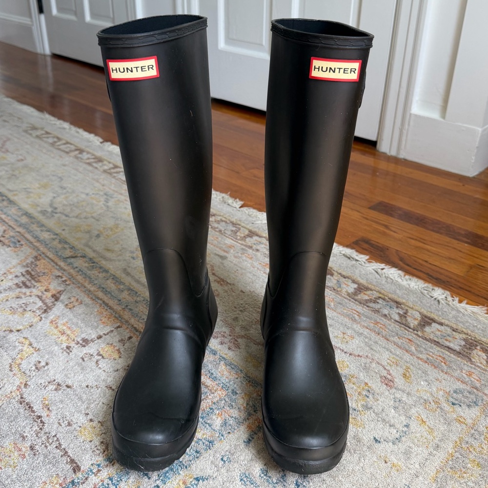 Hunter -Women's Original Tall Rain Boots - Picture 2 of 9